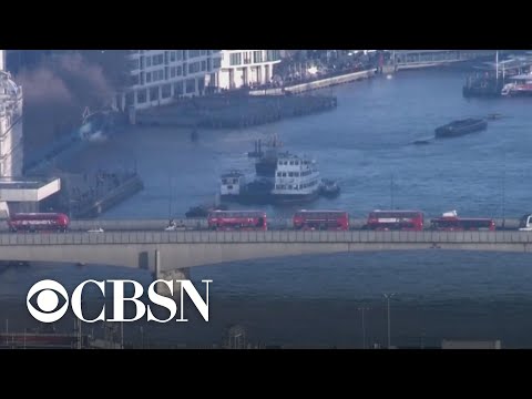 2 dead in stabbing attack near London Bridge