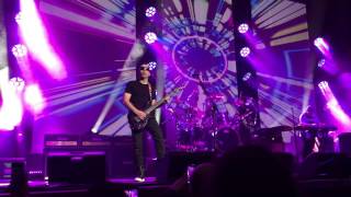 God is Crying Joe Satriani 04/01/2016 New York