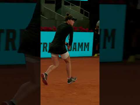 Revive el PARTIDO de SEMIFINALES entre Iga Swiatek y Veronika Kudermétova del MUTUA MADRID OPEN 2023