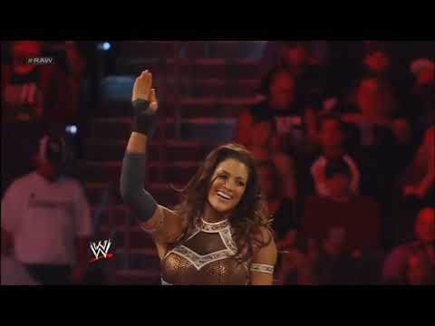 FULL MATCH - Kaitlyn vs. Eve Torres (c) - Divas Championship Match: Raw, Jan. 7, 2013