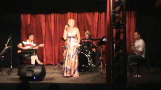 SHOW MISTURA FINA FÁTIMA SILVEIRA E GRUPO ENTRE AMIGOS NOCHE DE RONDA DE AGUSTÍN LARA