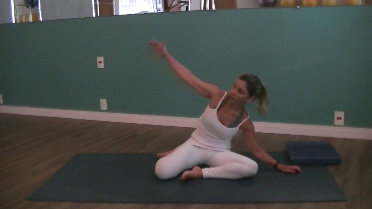 Pilates com ênfase em postura.