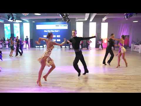 WDSF Youth Open Latin. Cha cha cha