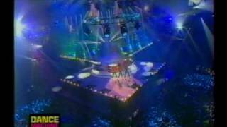 Cleopatra performing &quot;I Want You Back&quot; &amp; &quot;Come And Get Me&quot;