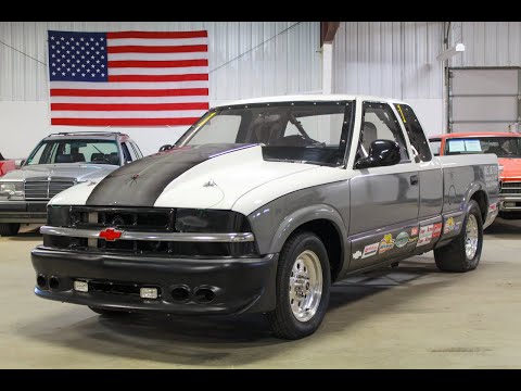 2000 Chevrolet S10 (CC-1417753) for sale in Kentwood, Michigan