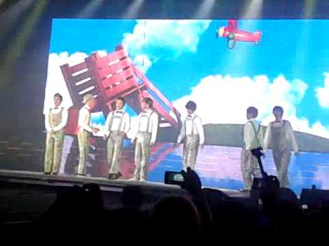 Super Show 4 @ live in Paris - Do Re Mi