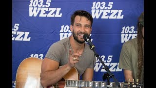 Mitchell Lee Performs "Sky's the Limit" Backstage at Party in the Park