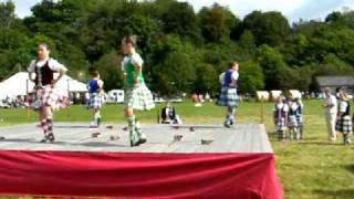 preview picture of video 'Strathardle Highland Games'