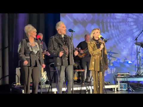 The Fizz Breaking Me Up - Live The Stag Sevenoaks November 2025