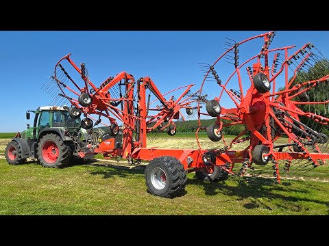 Fendt 412 Vario mit 13 m Schwader von Kuhn GA 13131 bei Grassilage!