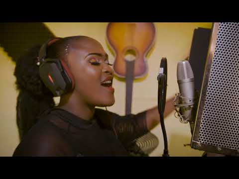 Dj Lady T - Memeza  ( Official Music Video) Ft Ndee, Dr Lamondro, Taribo West, Lucky Keys