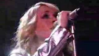 Carrie Underwood "November Rain" Grand Rapids,MI