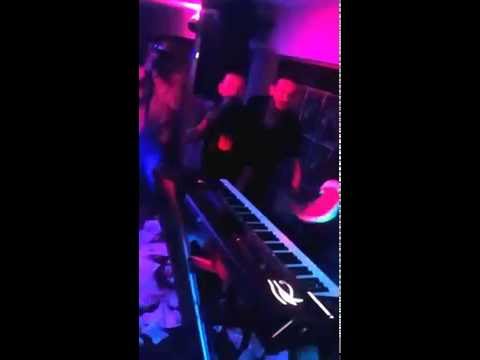 Dimitris Rallis & Akis polyxronopoulos - kouna to spasto live