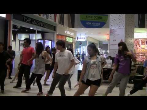 121130 KPOP Dance Off Vol 32: SISTAR - Alone