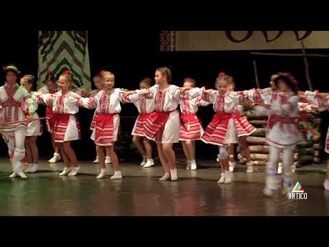 Hai la Joc    Copilarie Dance   In Ospetie la Calusi   Carolina Pavel