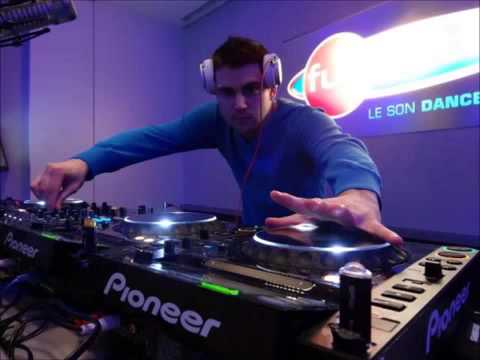 Joachim Garraud vs Eminem - Maximus Vs Without Me (Adrien Toma Bootleg)[Party Fun Productions]