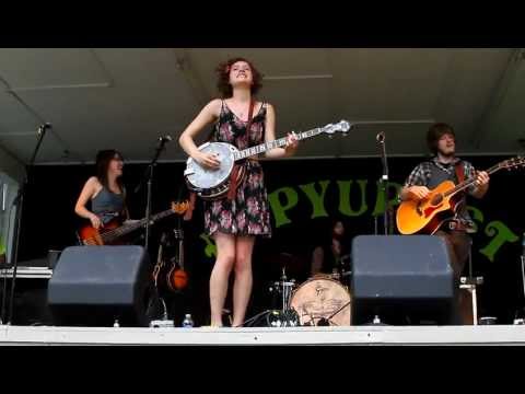 The Vespers live at Appalachian Uprising 2012 (2)