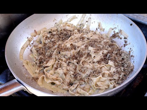 Tagliatelle al tartufo nero: il profumo che conquista prima ancora del gusto