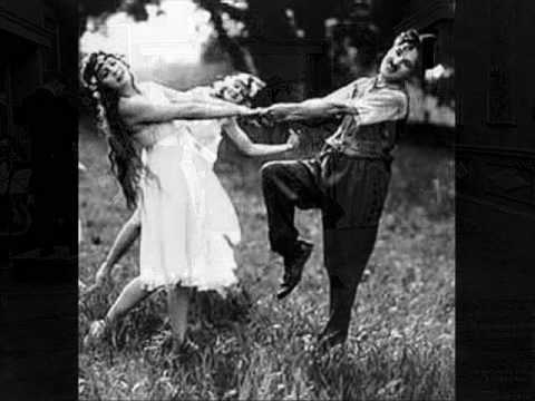 Jack Shilkret's Orch. - Clap Hands Here Comes Charlie, 1925