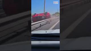 İstanbul'da Korkutan Kaza Kamerada: Bariyerlerin Üzerinde Metrelerce S