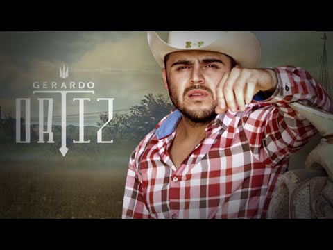 Gerardo Ortiz - El Pavido Navido & La Loba Del Mal (En Vivo!)
