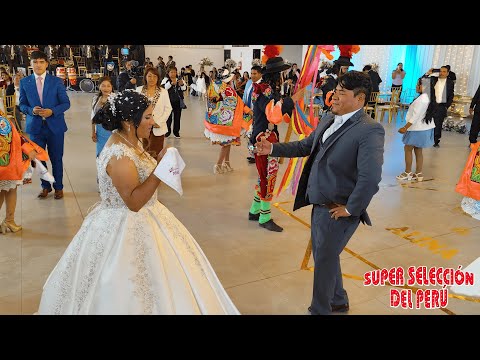 MATRIMONIO en HUANCAN al ritmo de CHONGUINADA con la Orquesta SUPER SELECCIÓN DEL PERÚ