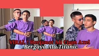Download lagu Video Herjunot Ali Cium Pipi Axel Matthew Thomas Viral, Ada Apa? mp3