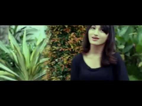 Amighost Lee -  Pemberi Harapan Palsu (PHP) Ft. Alka Herlianda & Boyeza ( Official Video )