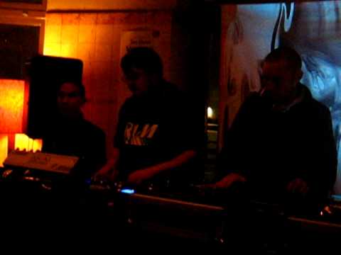 3TWO MAFIA!!!! DAZED DJ NOTHING TWITCH (RIP) Live, My Favourite Things @ Clare Hotel, Sydney part 2