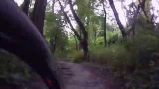 preview picture of video 'A closer look of Cunningham park  Mountain bike trail in Queens NY'