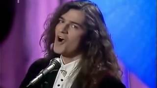 Moulin Rouge -Boys Don't Cry