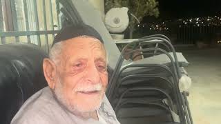 הרב חיים בן עטר מספר על שדים בבבל (רדיו כל האמת) - התמונה מוצגת ישירות מתוך אתר האינטרנט יוטיוב. זכויות היוצרים בתמונה שייכות ליוצרה. קישור קרדיט למקור התוכן נמצא בתוך דף הסרטון