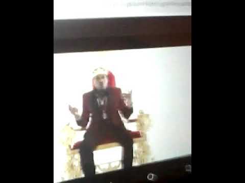 Waching youtube with my brothers