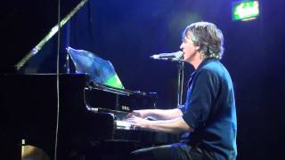 Try Whistling This, Neil Finn, Scala, London, 20 April 2011