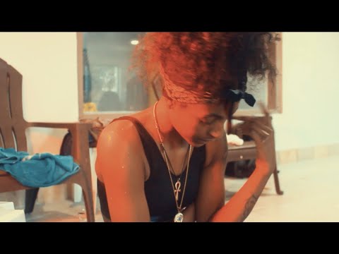 Mila J - Kickin’ Back Ceemix