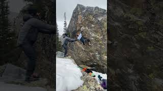 Video thumbnail of La Parca, V10. RMNP
