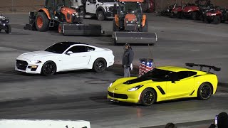 Mustang GT vs C7 Corvette - drag racing