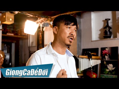 Thể hiện bởi Quang Lập