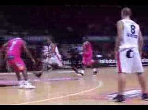 46 08-12-07 BCO-Pepinster - Jerry Green met een laatste lay-