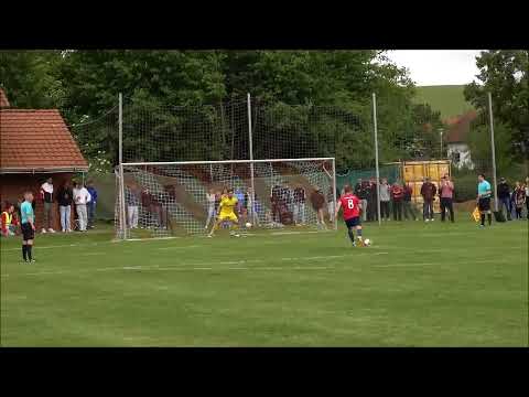 Elfmeterschießen zwischen dem TSV LaSeu und dem SSV Kästorf im Bezirkspokal-Finale.