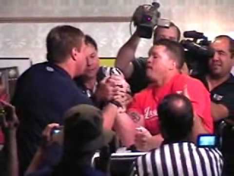John Brzenk, USA VS Marcio Barboza, BRA - Las Vegas 2006 - World of Armwrestling.com