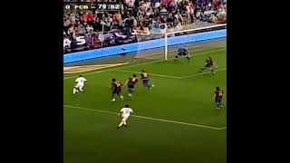 Download lagu Robinho Humiliated Messi 😳🥶 mp3