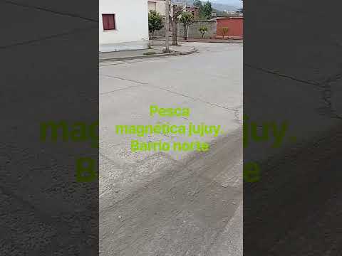 pesca magnética en las calles de Jujuy