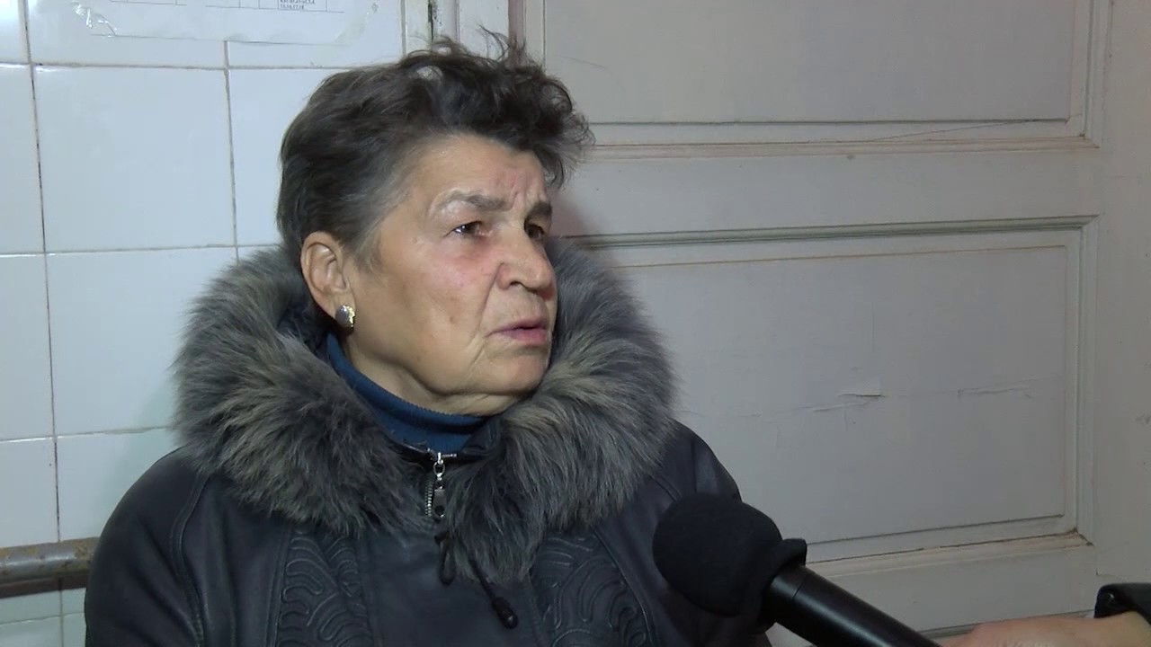 Цяла вечер в харманлийското село Славяново празнуваха победата на ген. Румен Радев
