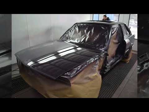 Building a Bmw E30 in 3 minutes .