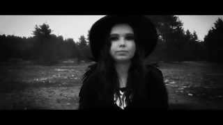 Ella Sanoo - Leave This Town (Official Video)