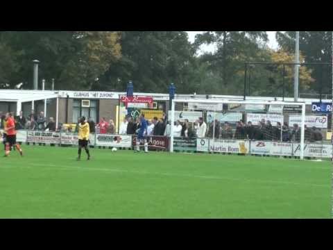 Leones - De Bataven de 0-2 door Bataven (21.10.2012)