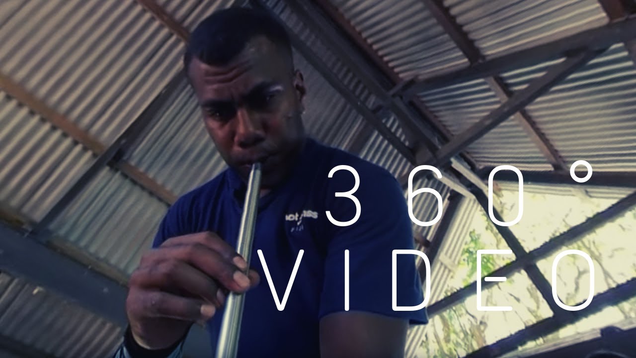 360° Video - Live Fijian Glass Blowing into a Coconut Husk! Incredible in VR! 360 Degree Video!