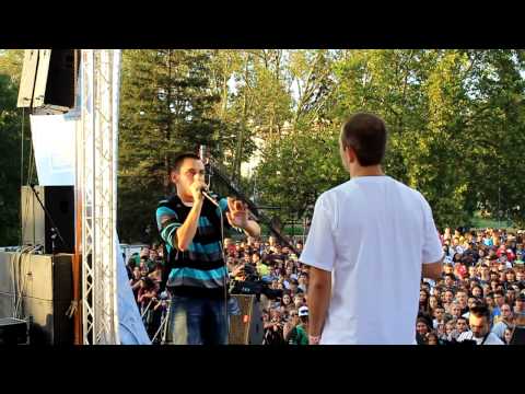 Proffesor vs Killa Bee @ THE OFFICIAL NESCAFÉ® 3in1 BEATBOX BATTLE`2012 - 1/8 FINAL