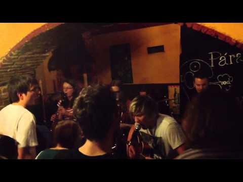 Pára vod Huby - Pára vod huby live in Brouk 2012